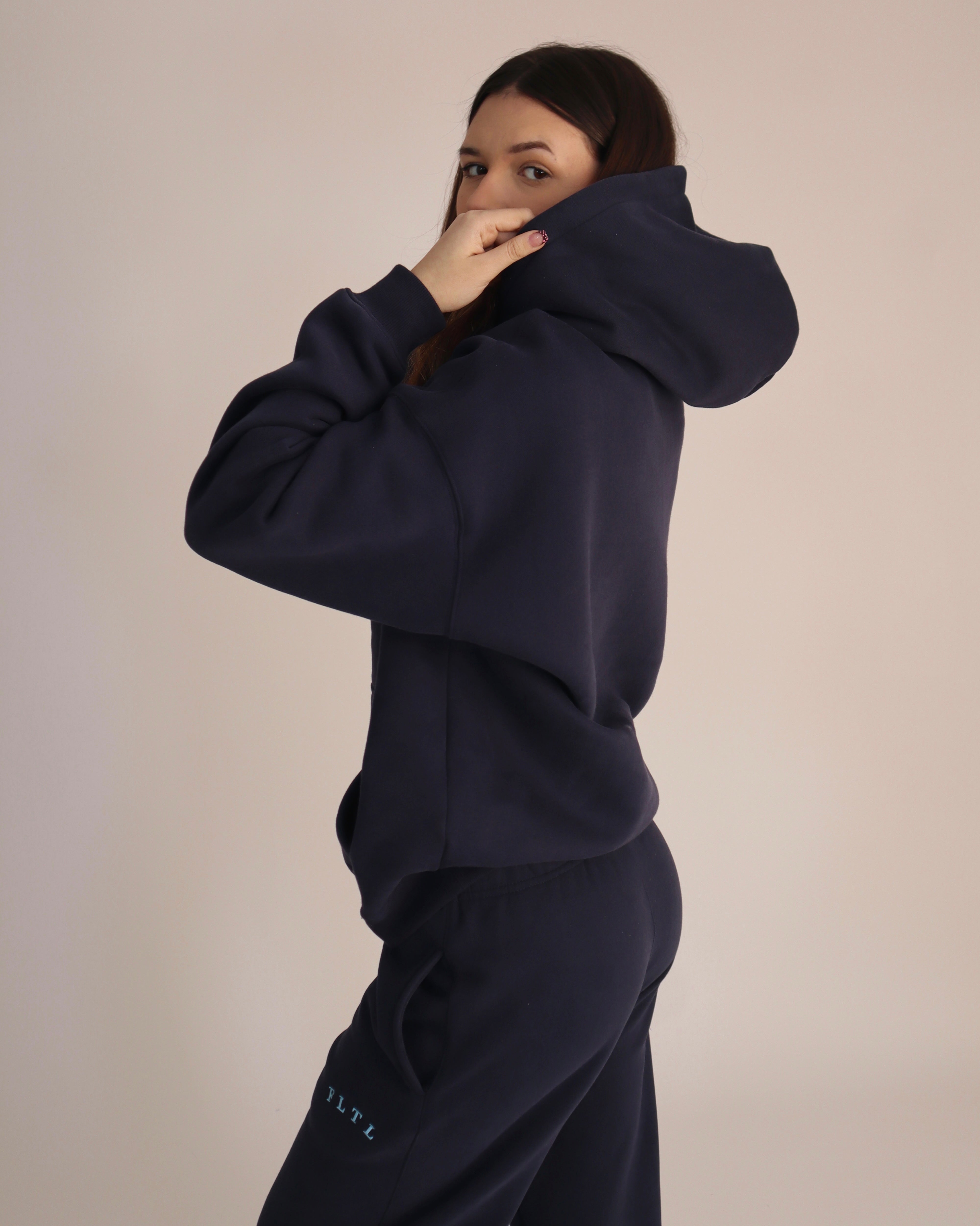 LUXEFLEECE™ HOODIE (SUNDAY DENIM)