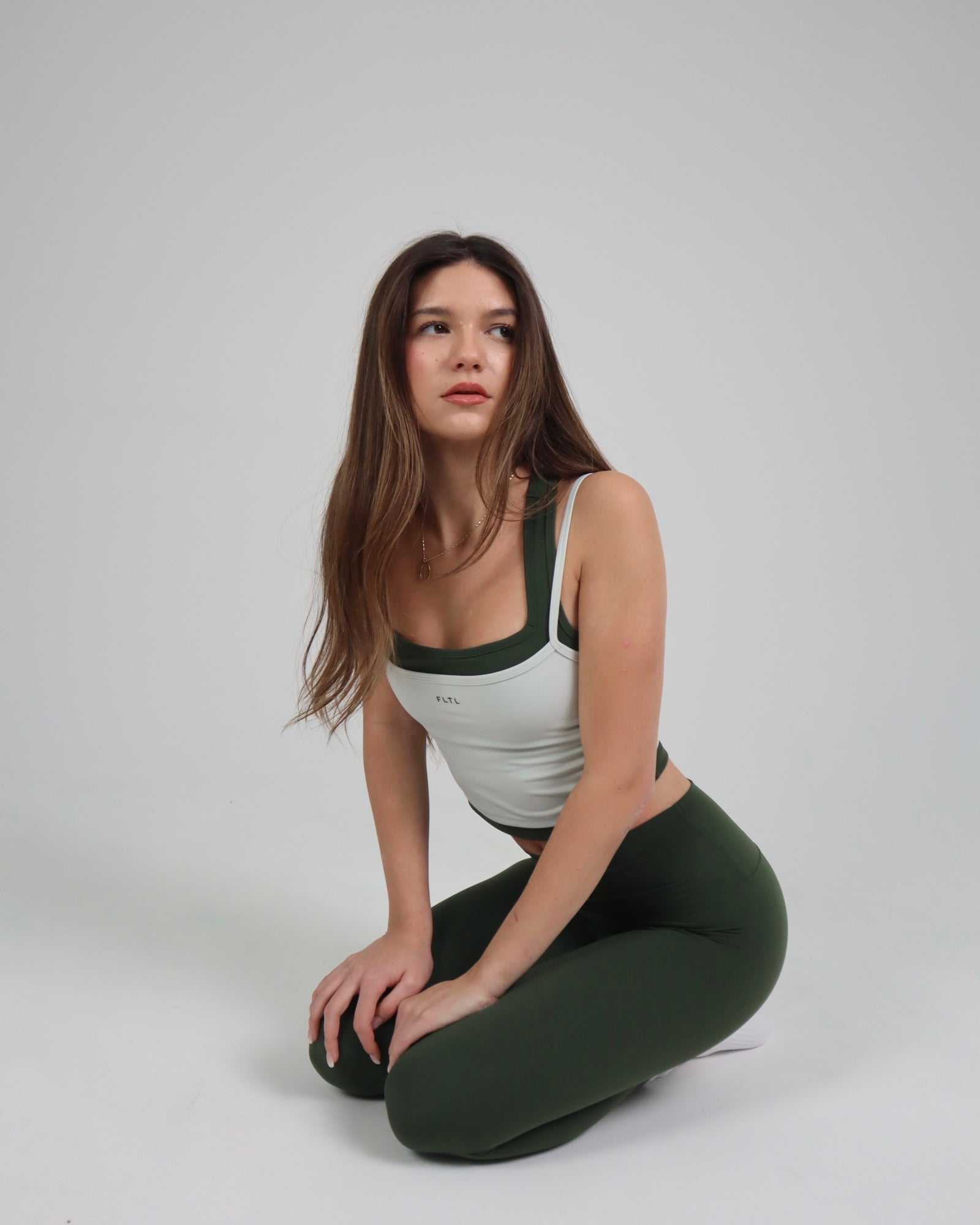 LUXEFORM™ OVERLAY TANK (FROST/FOREST)