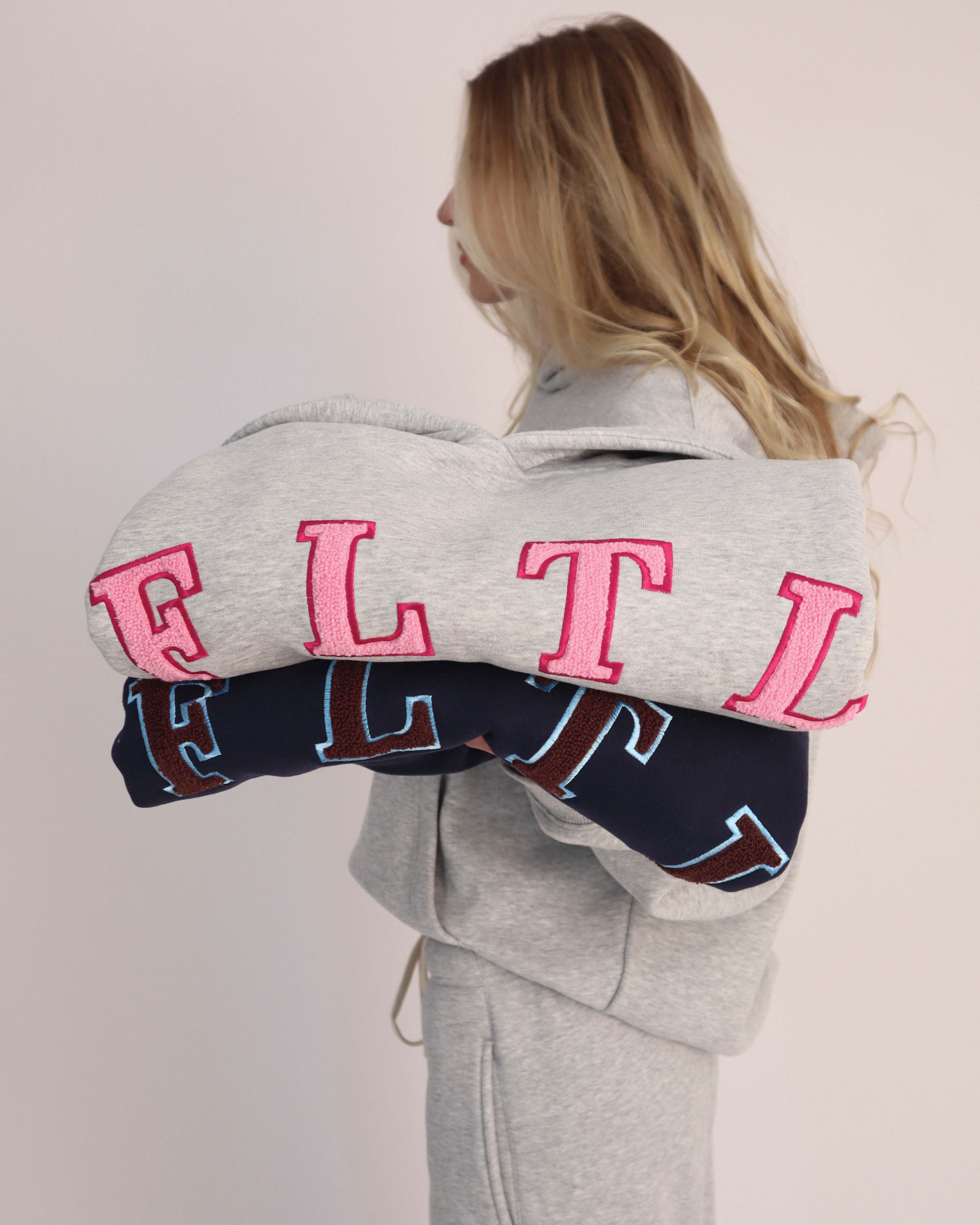 LUXEFLEECE™ HOODIE (LOVE NOTE)