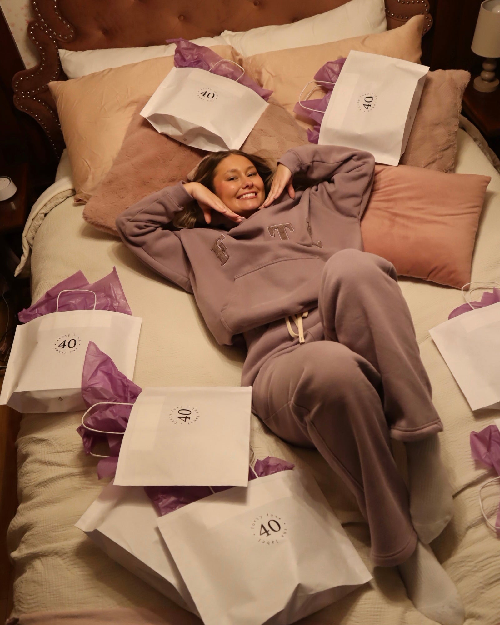 LUXEFLEECE™ SWEATPANT (SUGAR PLUM)