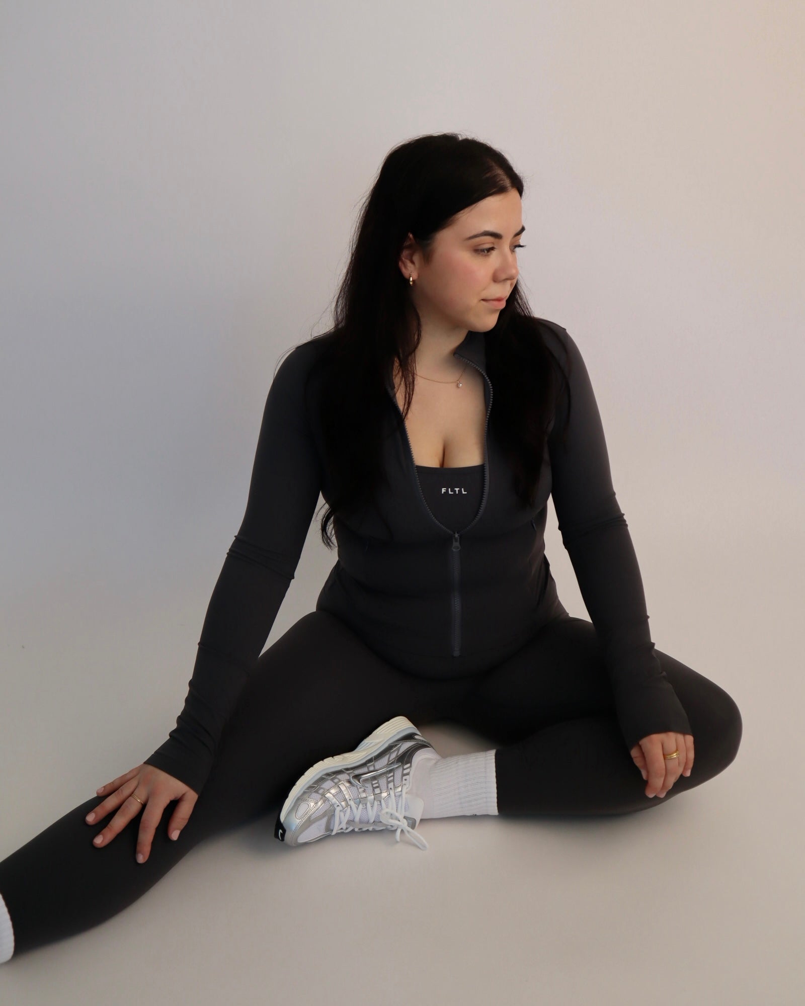 LUXEFORM™ SILHOUETTE JACKET (GREY AREA)