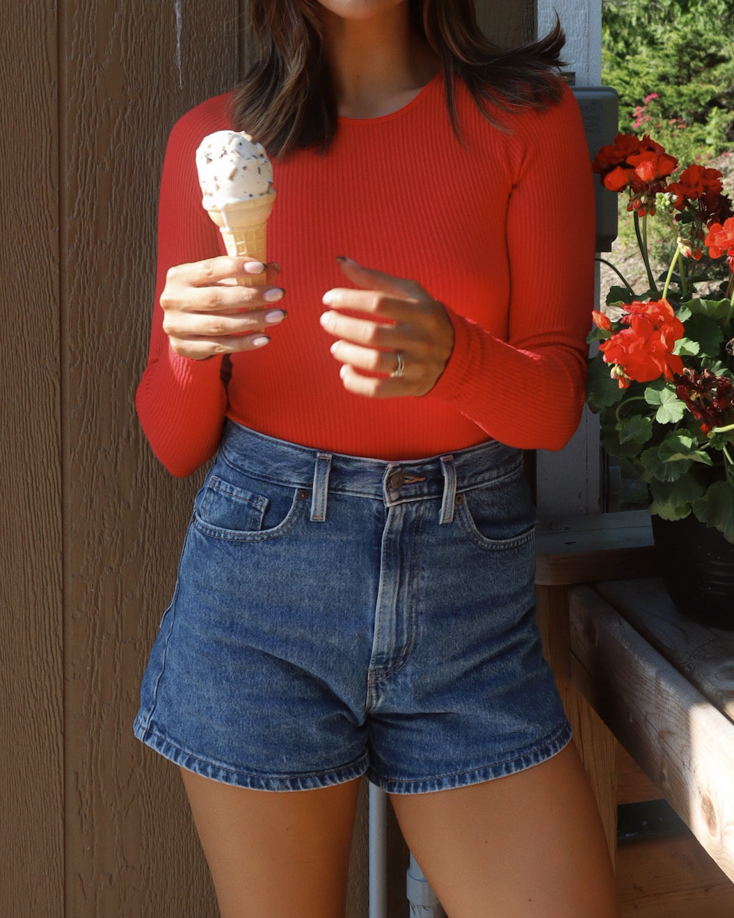 MON CHÉRI BODYSUIT (MARASCHINO)