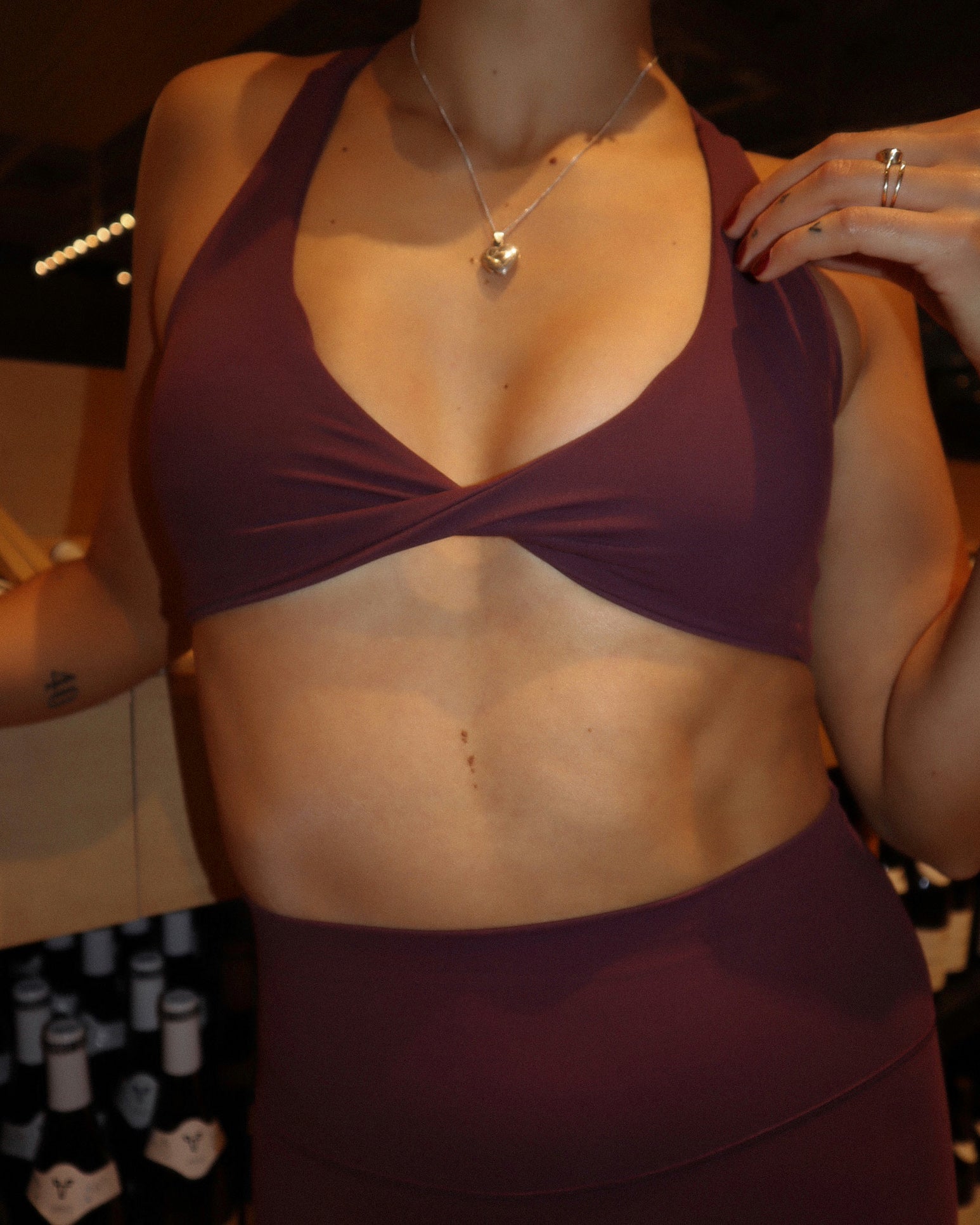 VITAL II™ TWIST BRA (PINOT NOIR)