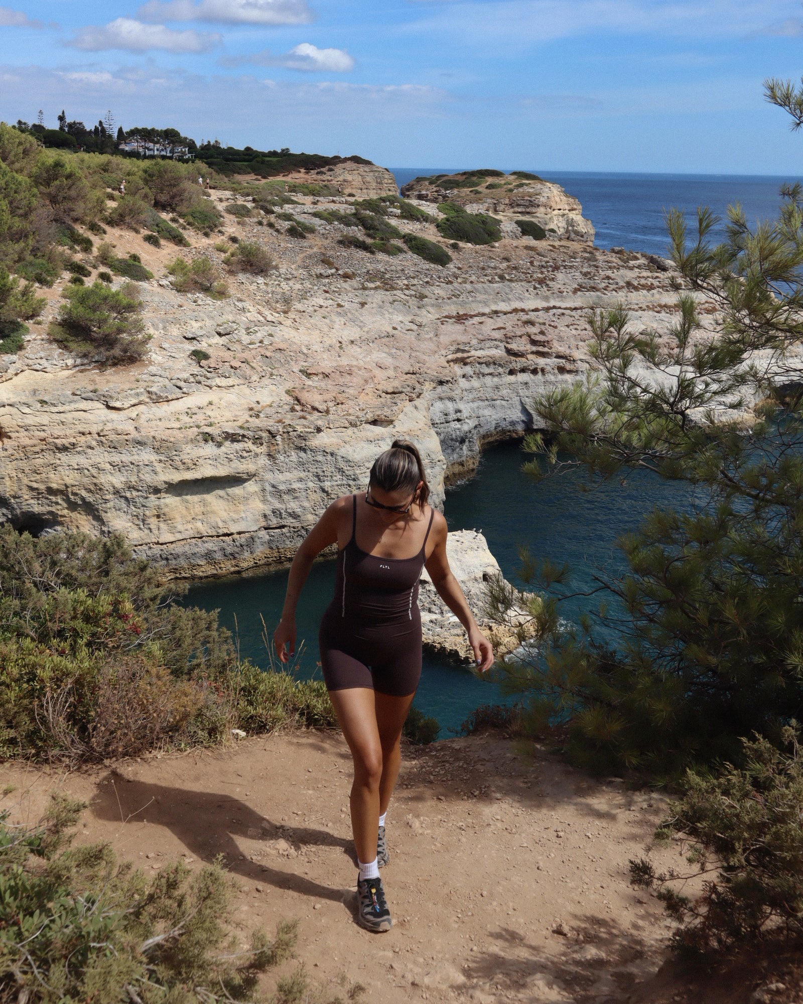 LUXEFORM™ SCULPT STITCH TANK (CAFÉ NOIR)