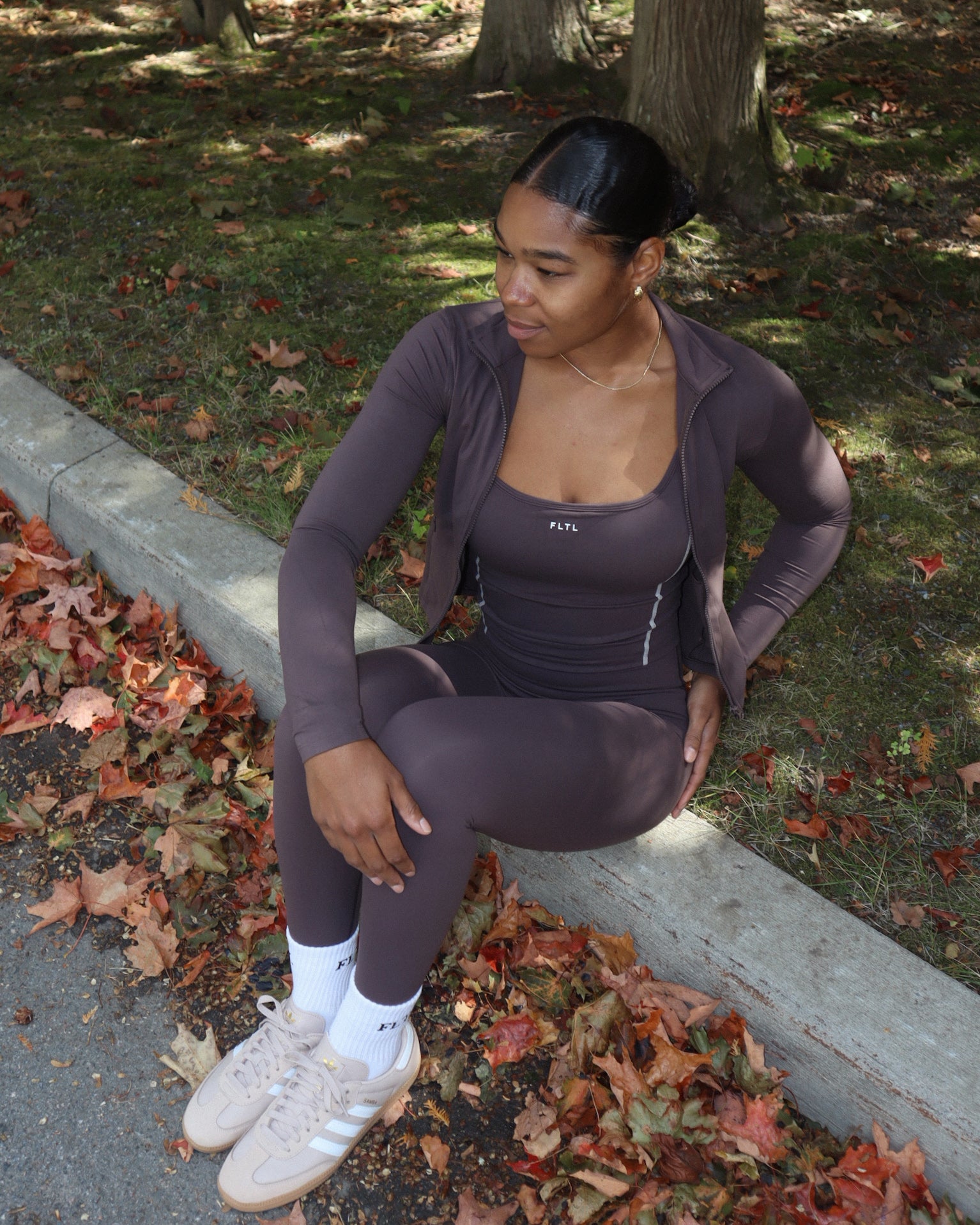 LUXEFORM™ SCULPT STITCH TANK (CAFÉ NOIR)