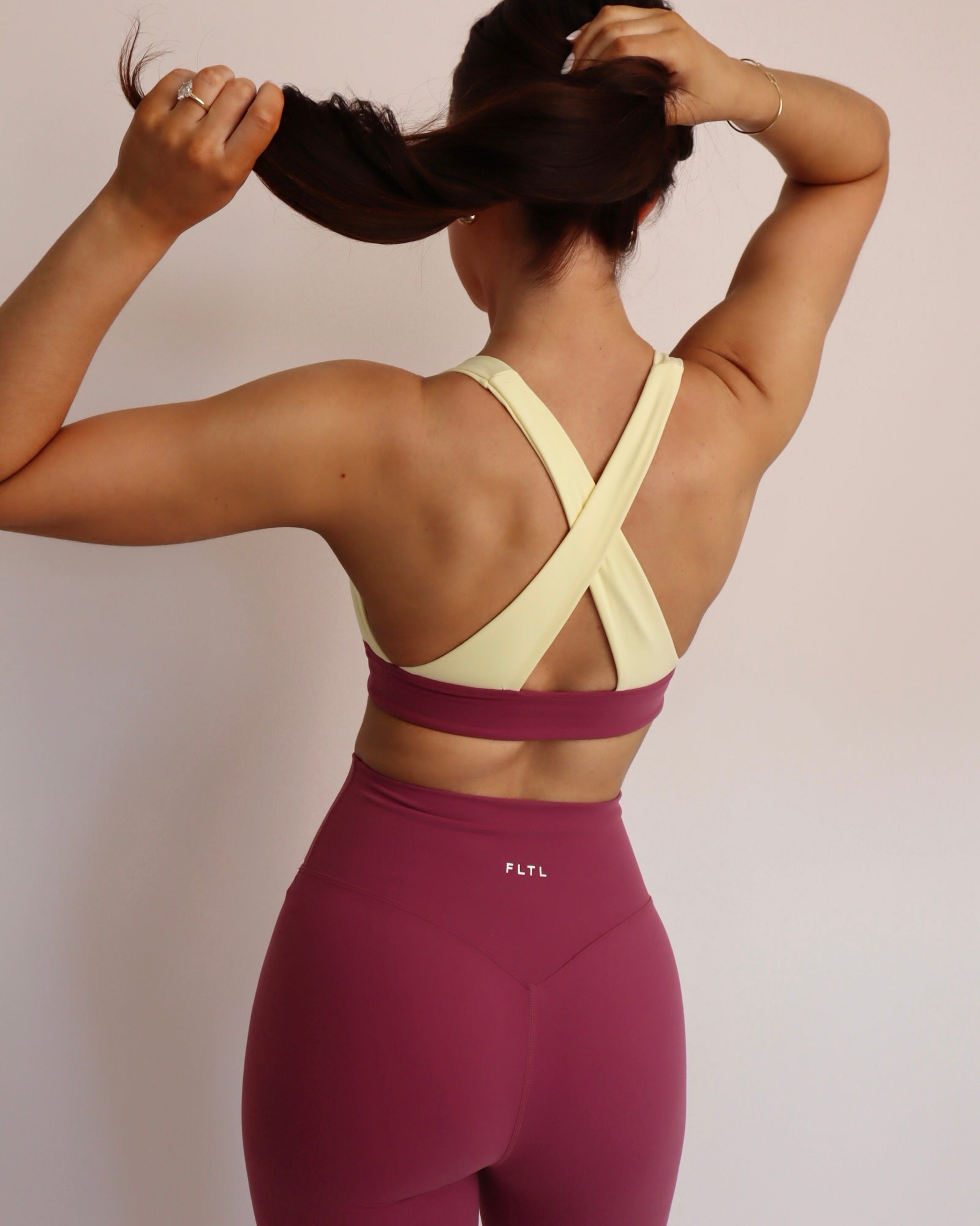 LUXEFORM™ SPORTLINE BRA (SORBET/SPRITZ)