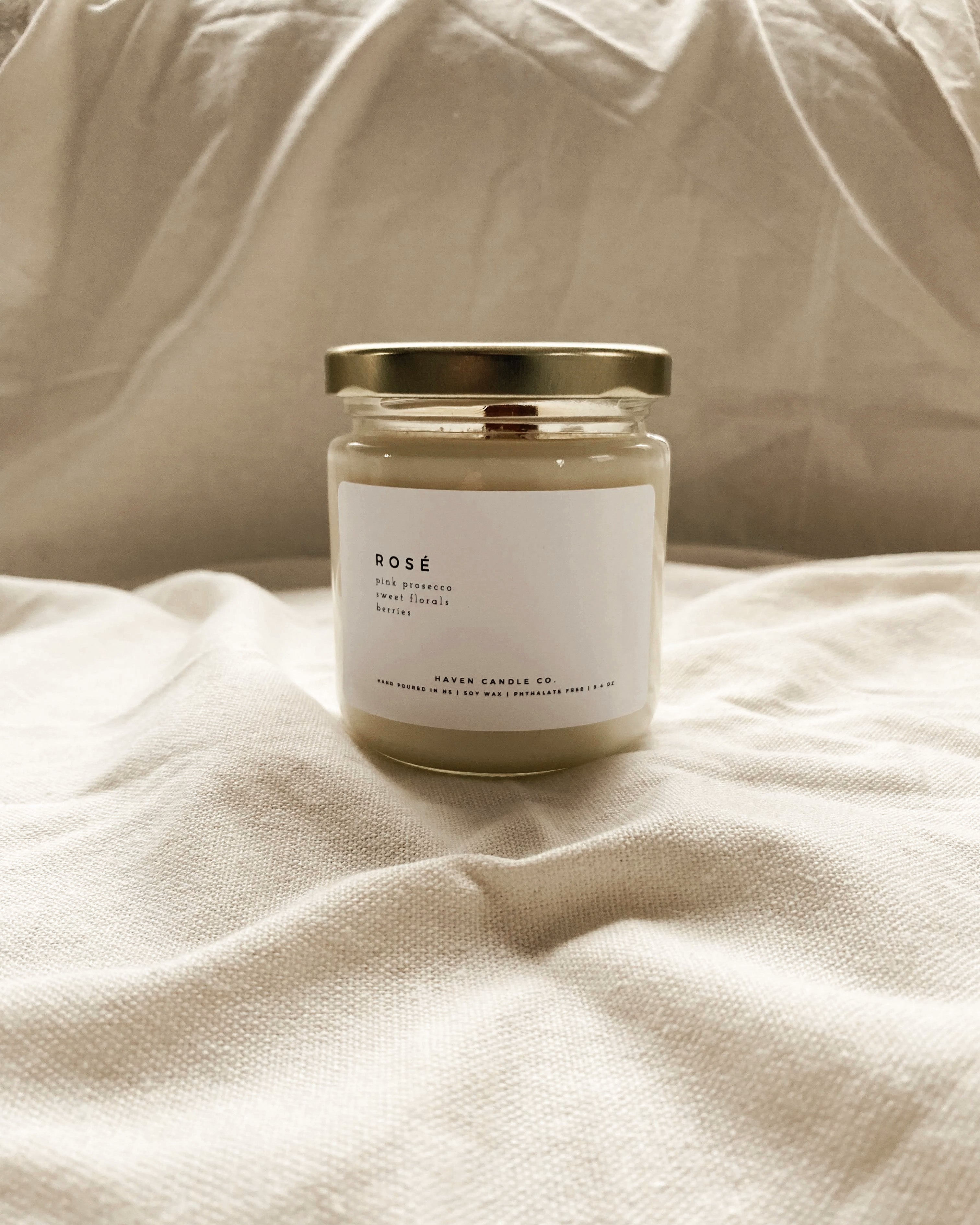 ROSÉ SOY CANDLE