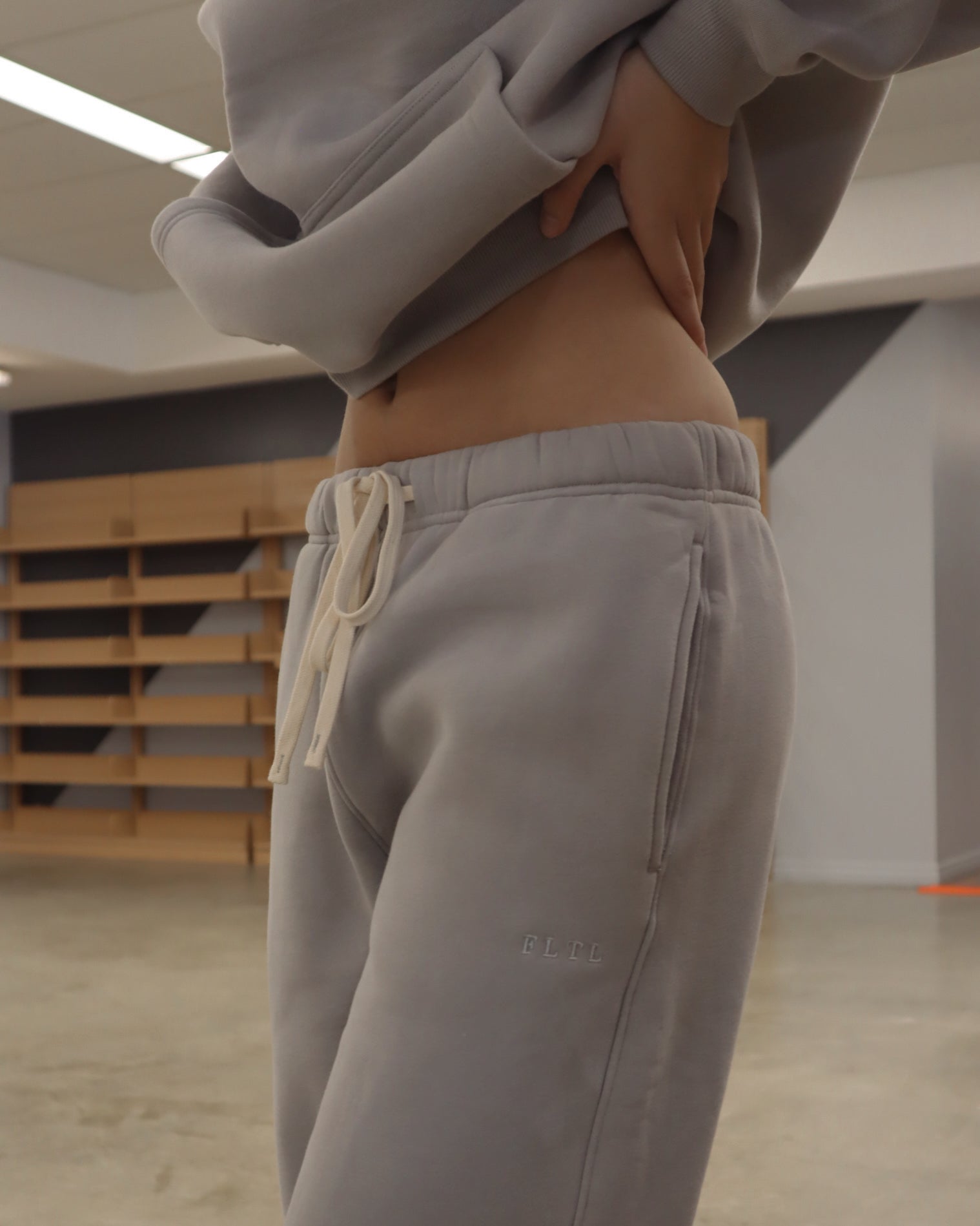 LUXEFLEECE™ SWEATPANT (VINTAGE GREY) - Forty Luxe The Label